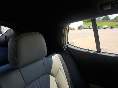 New 2025 Buick Envista Avenir image 15