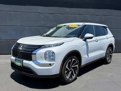Used 2022 Mitsubishi Outlander ES