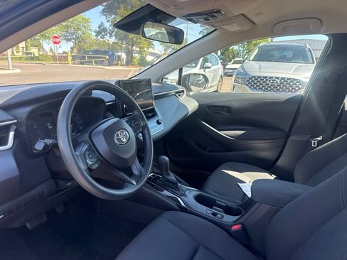 Used 2024 Toyota Corolla LE FWD image 8