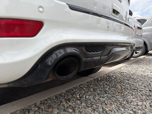 Used 2018 Jeep Grand Cherokee SRT image 11