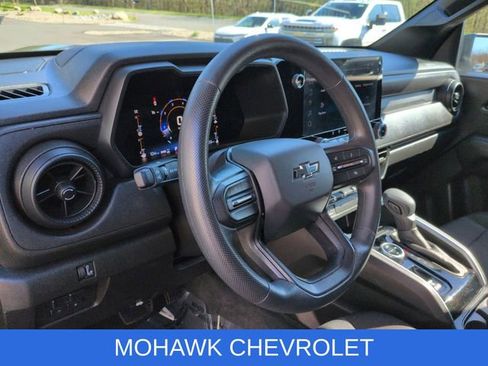 Used 2023 Chevrolet Colorado Trail Boss w/ Advanced Trailering Package AWD/4WD image 11