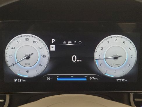 Used 2024 Hyundai Elantra SEL image 23