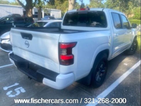 Certified 2025 Nissan Frontier SV w/ SV Convenience Package RWD image 2