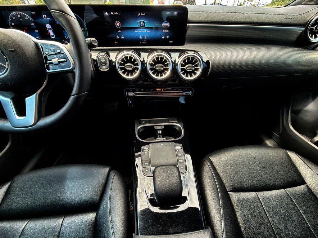 Used 2022 Mercedes-Benz CLA 250 4MATIC image 24
