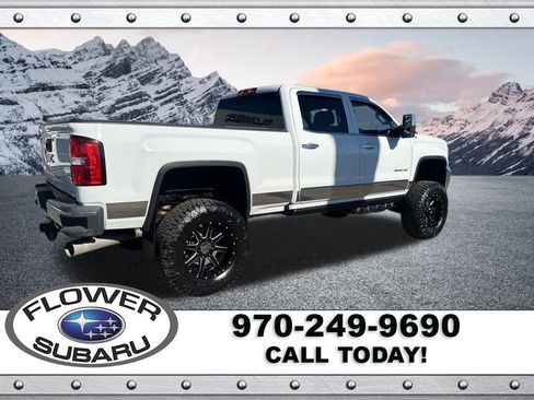 Used 2019 GMC Sierra 3500 SLT image 9