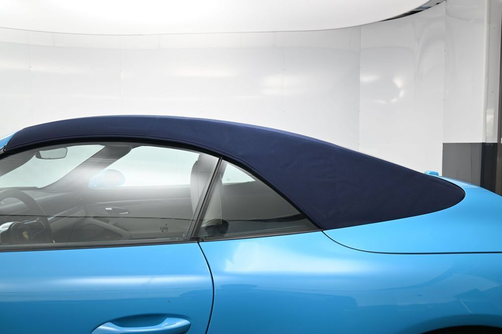 Certified 2019 Porsche 911 Carrera S RWD image 38