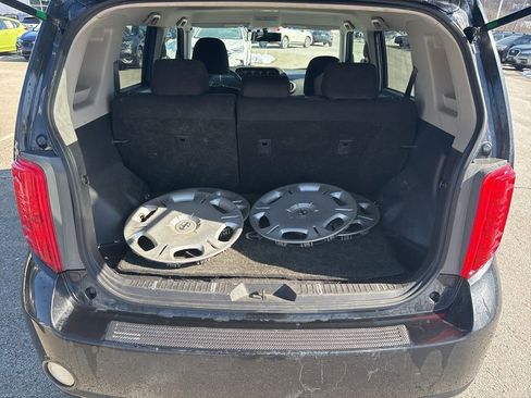 Used 2010 Scion xB image 28