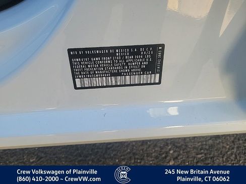 Certified 2025 Volkswagen Jetta Sport image 35