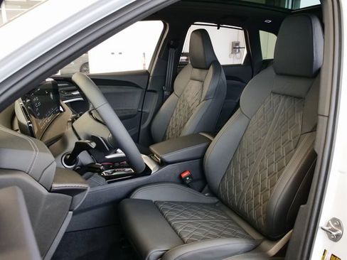 New 2025 Audi SQ5 Premium Plus image 11