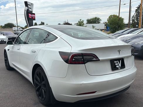 Used 2020 Tesla Model 3 Standard Range Plus RWD image 6
