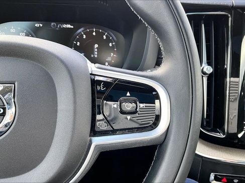 Used 2021 Volvo XC60 T5 Inscription w/ Advanced Package image 12