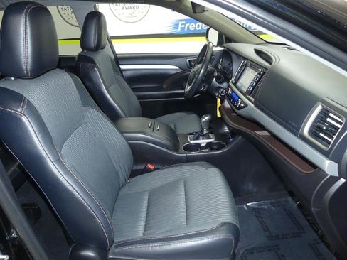 Used 2019 Toyota Highlander Plus image 8