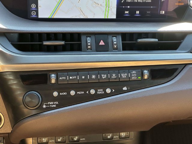 Used 2019 Lexus ES 350 w/ Premium Package FWD image 20