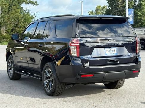 Used 2024 Chevrolet Tahoe Z71 w/ Luxury Package AWD/4WD image 3