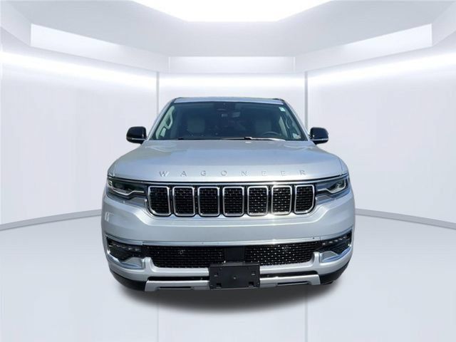 Used 2024 Jeep Wagoneer Series II AWD/4WD image 3
