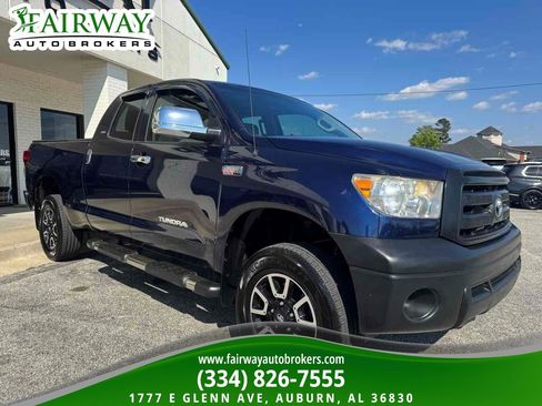 Used 2012 Toyota Tundra 2WD Double Cab w/ Tow Pkg image 4