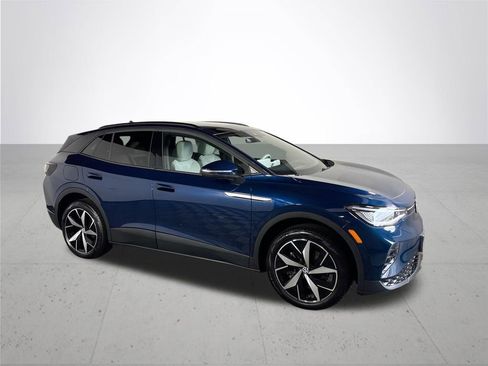 Used 2023 Volkswagen ID.4 Pro S image 4