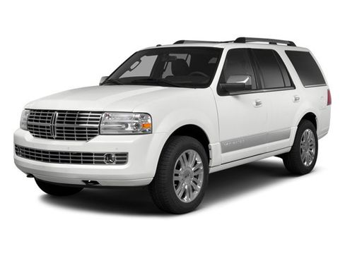 Used 2014 Lincoln Navigator 4WD image 4