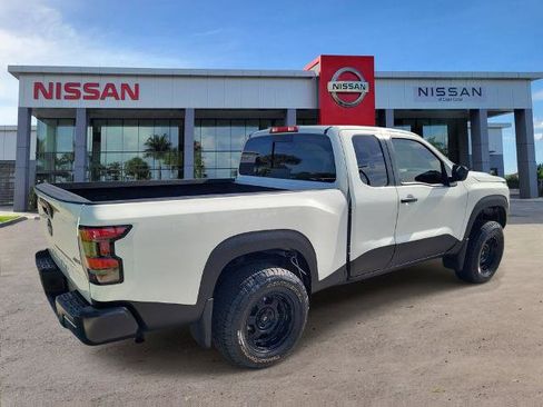 Certified 2025 Nissan Frontier S w/ S Utility Package AWD/4WD image 5
