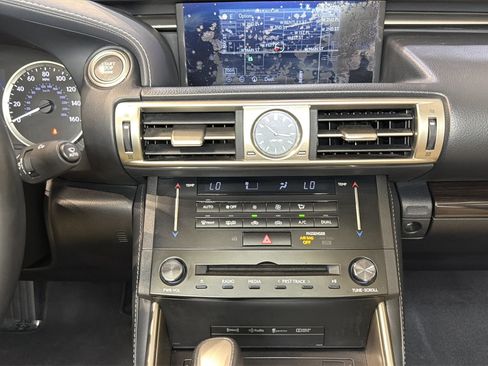 Used 2014 Lexus IS 350 w/ Luxury Package w/Brown Wood RWD image 20