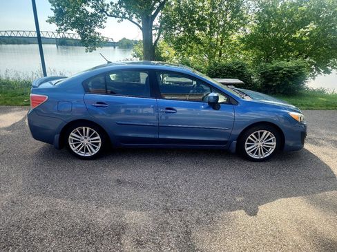 Used 2014 Subaru Impreza 2.0i Premium image 6