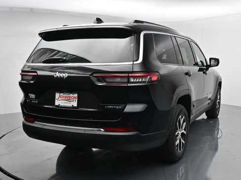 Used 2023 Jeep Grand Cherokee L Limited AWD/4WD image 6