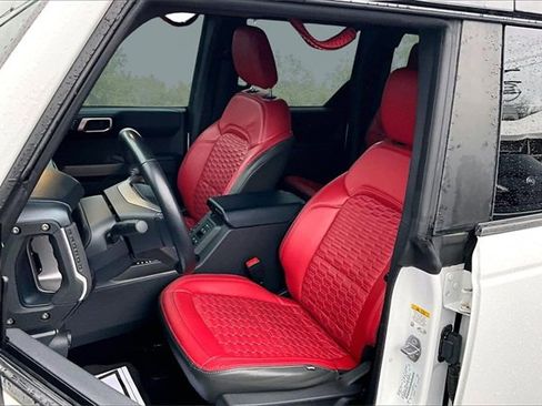 Used 2022 Ford Bronco Outer Banks image 20