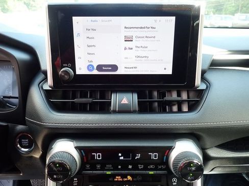 Certified 2025 Toyota RAV4 XLE AWD/4WD image 28