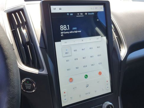 Used 2024 Ford Edge SEL w/ Convenience Package image 19