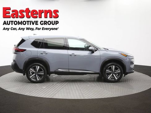 Used 2023 Nissan Rogue SL AWD/4WD image 46