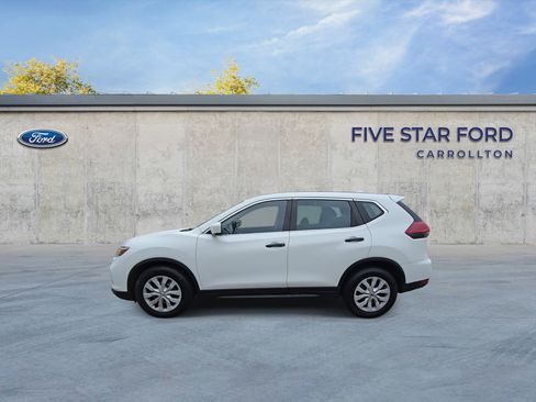 Used 2019 Nissan Rogue S FWD image 5