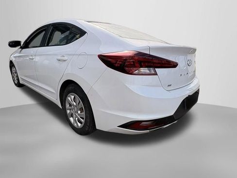 Used 2020 Hyundai Elantra SE image 5