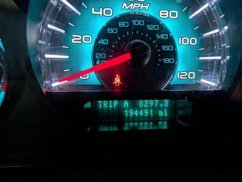 Used 2012 Ford Fusion SEL FWD image 35