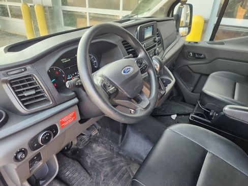 Certified 2023 Ford Transit 350 Medium Roof image 26