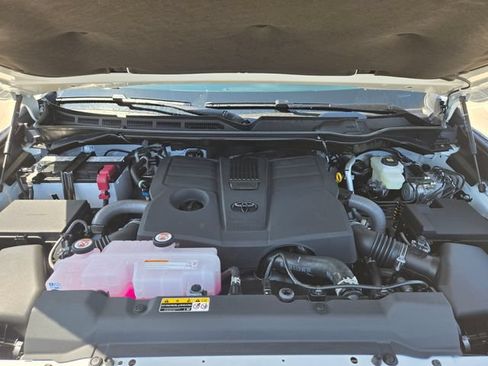 New 2026 Toyota Tundra SR5 AWD/4WD image 27