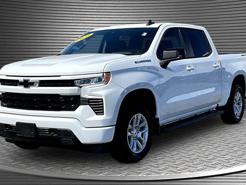 Used 2024 Chevrolet Silverado 1500 RST w/ Protection Package AWD/4WD image 3