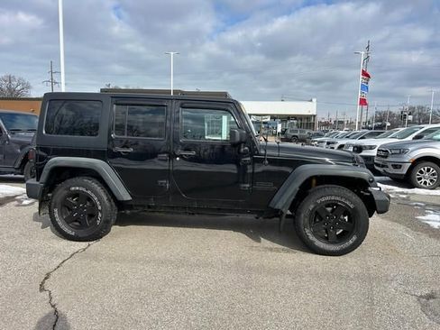 Used 2015 Jeep Wrangler Unlimited Sport w/ Quick Order Package 24S image 2