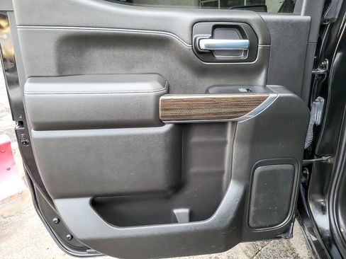 Certified 2022 Chevrolet Silverado 1500 RST image 16