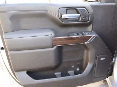 Used 2021 GMC Sierra 1500 SLT AWD/4WD image 20