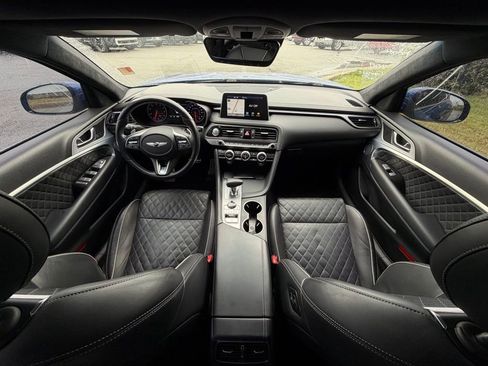 Used 2019 Genesis G70 3.3T Advanced w/ Sport Package image 27