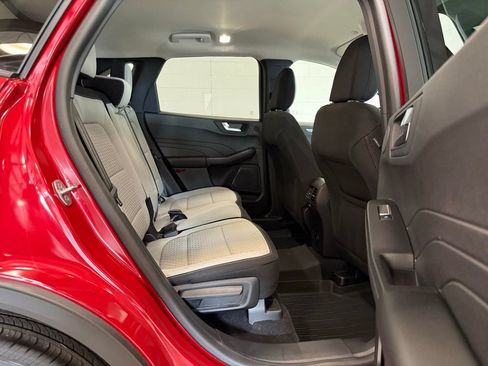 Used 2023 Ford Escape Active w/ Tech Pack #2 AWD/4WD image 31