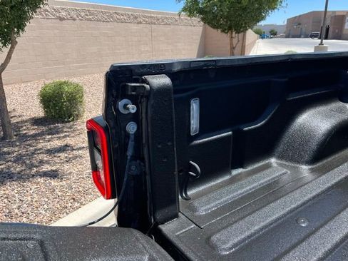 Used 2021 Jeep Gladiator Mojave AWD/4WD image 17