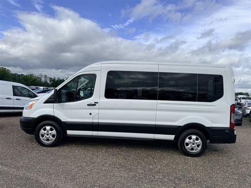 Used 2019 Ford Transit 350 XLT RWD image 8