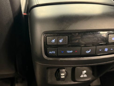 Used 2022 Hyundai Palisade Calligraphy FWD image 37