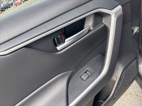 Certified 2024 Toyota RAV4 XLE w/ Convenience Package image 20