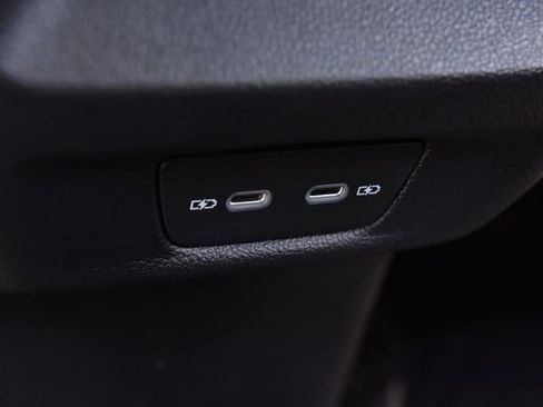 New 2026 Volkswagen Tiguan SEL R-Line AWD/4WD image 23