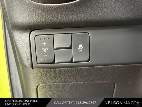 Used 2016 Kia Soul + FWD image 28