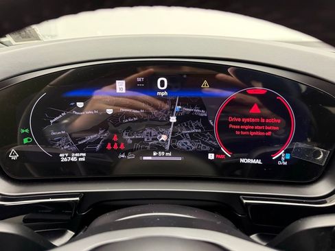 Used 2024 Porsche Cayenne S image 11