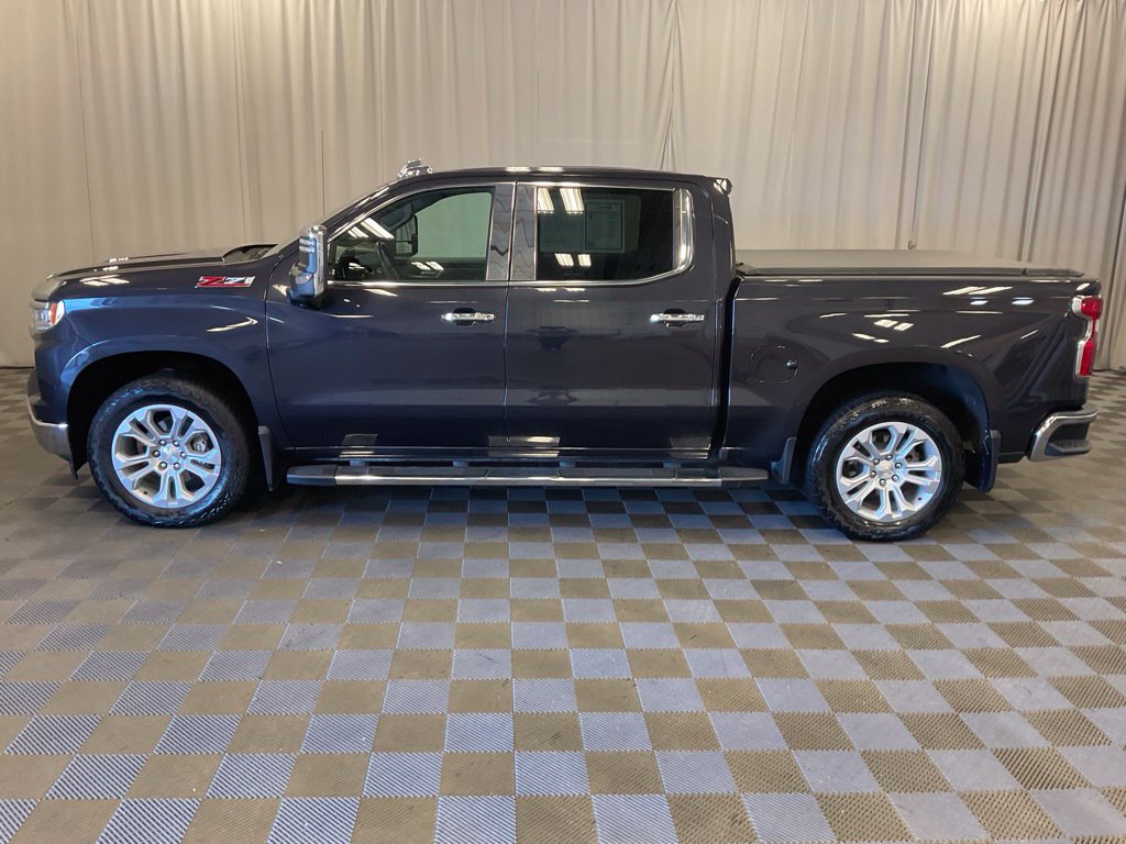 Used 2024 Chevrolet Silverado 1500 LTZ w/ LTZ Premium Package AWD/4WD image 12