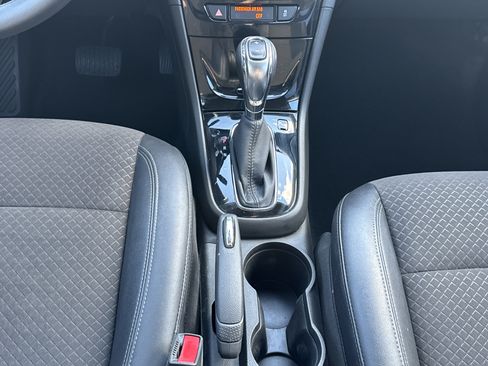Used 2020 Buick Encore Preferred AWD/4WD image 10